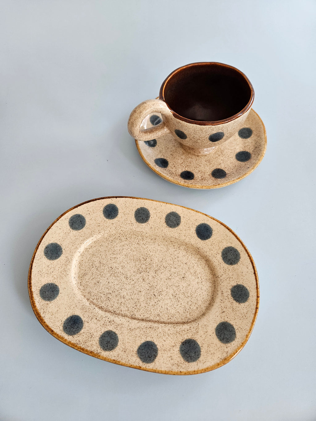 Little Dots Plate