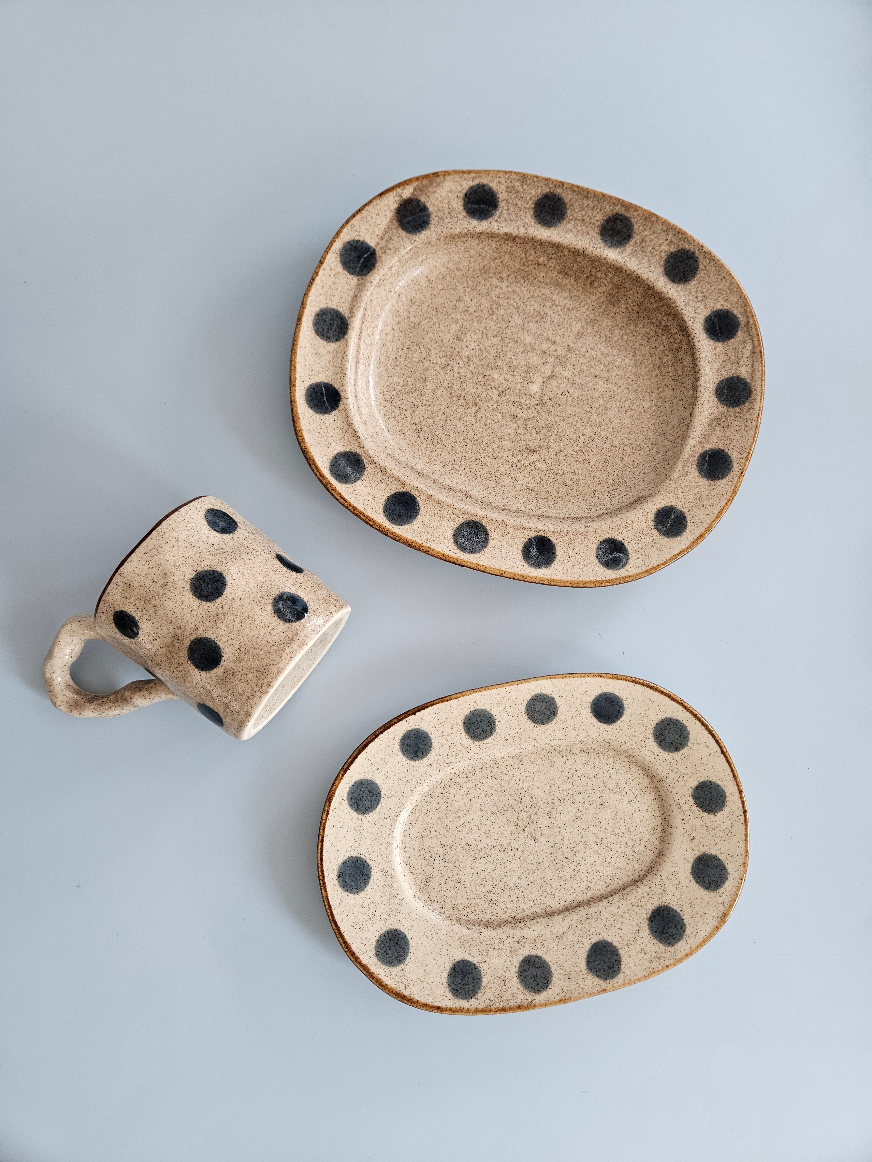Little Dots Plate